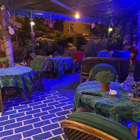 アパート Old Konstantinei