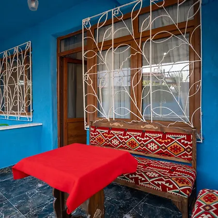 Old Konstantinei Apartment