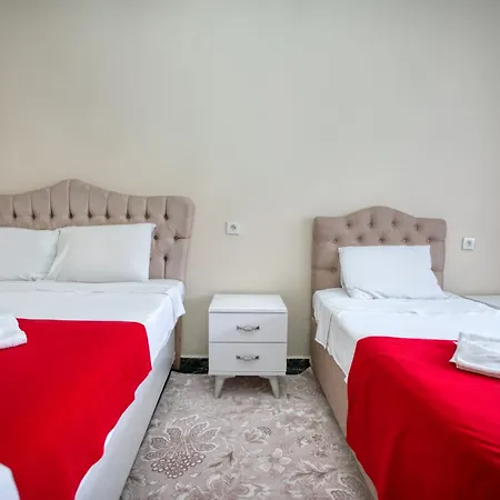 Apartment Old Konstantinei *