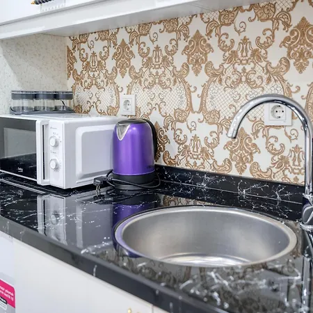 Apartment Old Konstantinei